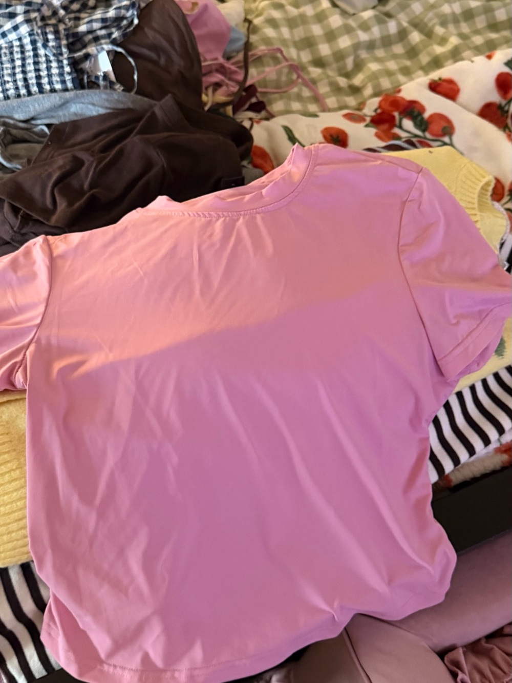 Source Unknown Pink Short Sleeve Crewneck Tee